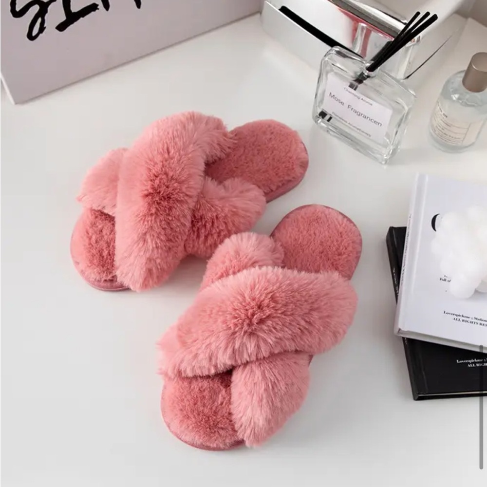 Pink Fluffy Slippers